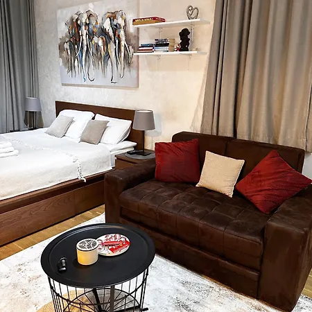 6 아파트 즐라티보